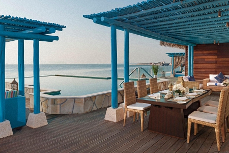 Anantara Qatar Hotel exterior
